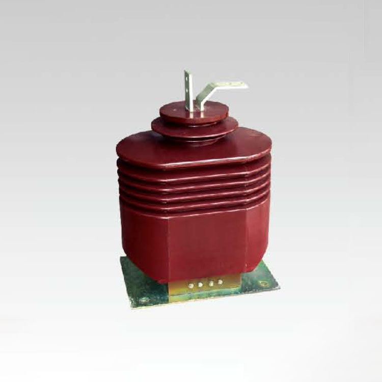 LZZB(J)-35(Q) 型电流互感器